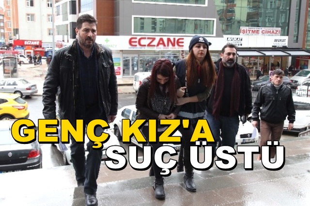 Genç kız Kapaklı’da sahte parayla yakalandı…