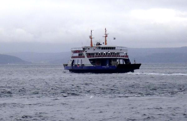 Gökçeada’ya Feribot Seferlerine Fırtına Engeli