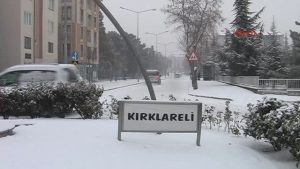 Kırklareli’nin yüksek kesimlerinde kar başladı!