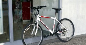 Ayakkabı Çalmaya Geldi, Bisikleti Alıp Gitti