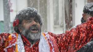 Roman Vatandaşların Kar Sevinci