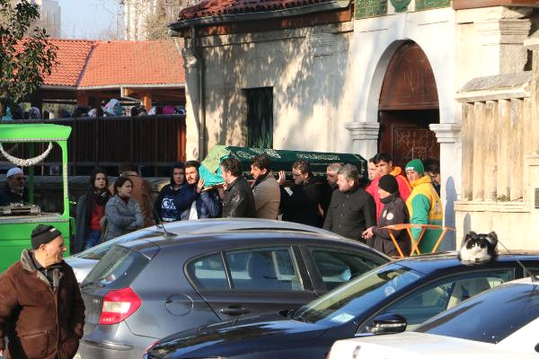 Yazlıkta Zehirlenen Gençler Son Yolculuklarına Uğurlandı