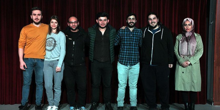 Kahraman Ömer Halisdemir İçin Tiyatro Grubu Kurdular