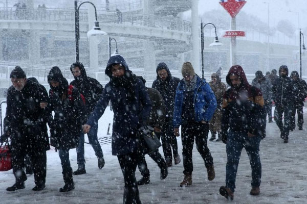 Hava sıcaklıkları 4 derece düşüyor