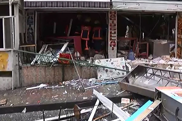 SON DAKİKA! Küçükçekmece’de Patlama