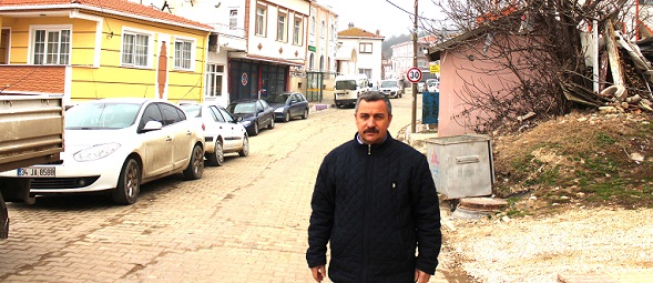 Akalanspor Başkanı Akgeyik: ”Sadece günü kurtarıyoruz”