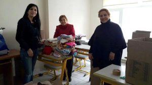 Avcılar’daki Kadınlardan Depremzedelere Atkı ve Bere