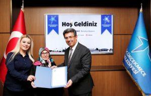 Başkan Karadeniz’den Küçükçekmeceli Esnafa Ruhsat