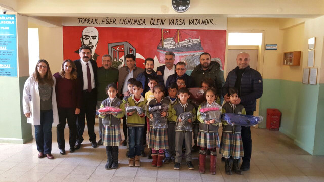 Beylikdüzü Belediyesi Tuncelili Çocukların Yanında