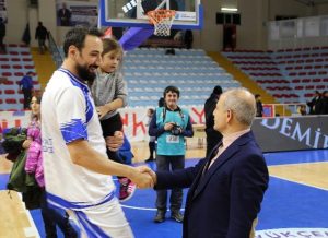 Büyükçekmece Tofaş Deplasmanından Umutlu