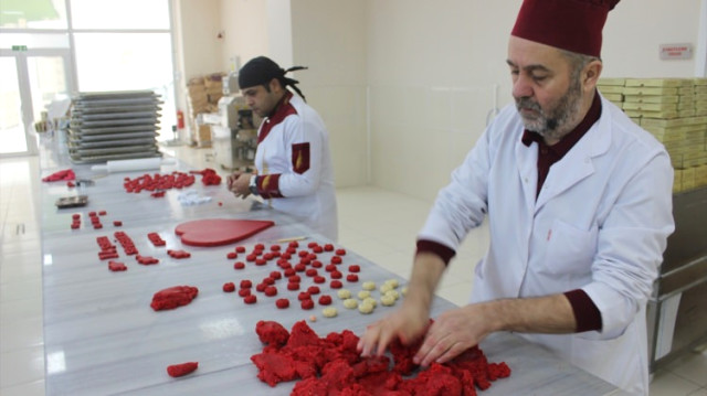 Edirneli Esnaftan Sevgililere “14 Şubat” İkramları