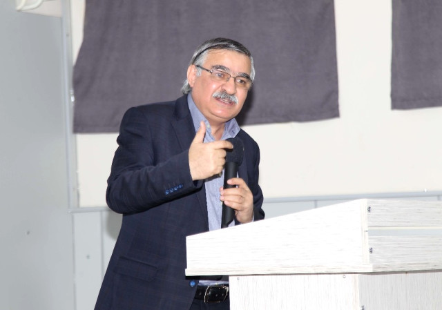 Eğitim Bir-Sen Genel Başkan Vekili Selvi: “İstikrar İçin ‘Evet'”