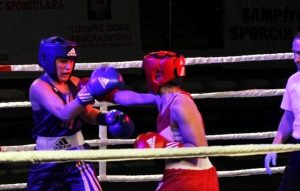 Tekirdağlı Kadın Boksörlerin Yumrukları Konuştu