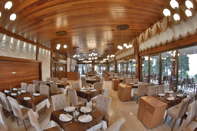 Küçükçekmece Soğuksu Sosyal Tesisleri Hizmete Açıldı