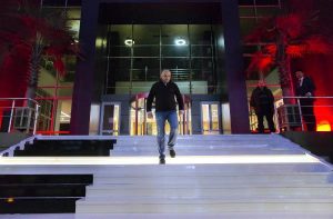 Kültür ve Sanat Merkezi’nin Şaşırtan Piyano Merdivenleri