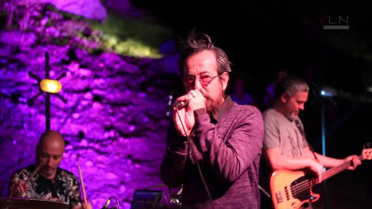 Sevgililer Günü Konserinde Sürpriz Evlenme Teklifi