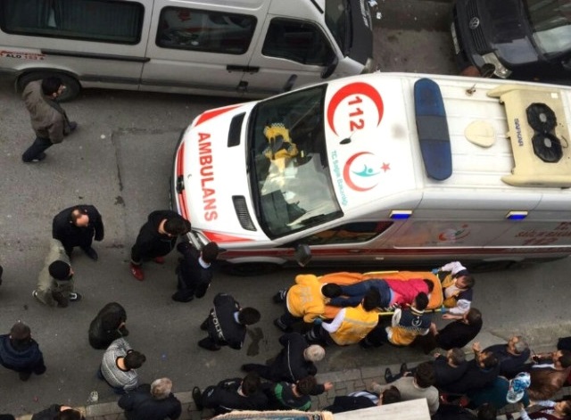 Bağcılar’da Kız Arkadaşını Pompalı Tüfekle Öldürdü