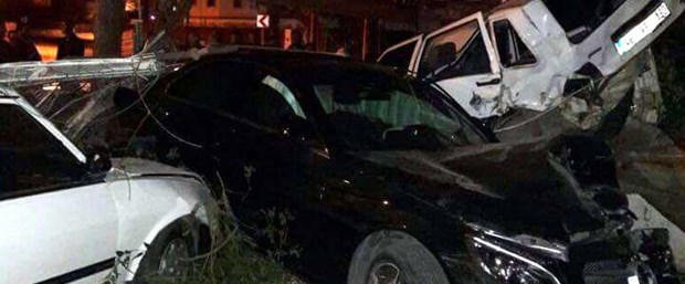 TEM girişinde feci kaza: 2 ölü