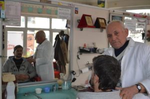 Yarım asırdır berberlik yapıyor