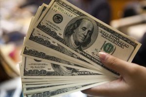 Dolar 3,73’ün üzerine çıktı