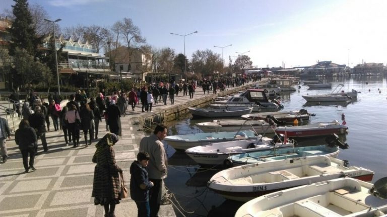 Silivrililer güzel havanın keyfini çıkardı