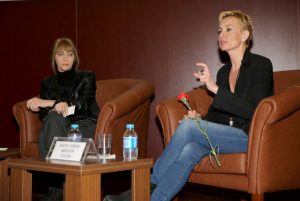 Bakırköy’de Cumhuriyet Kadınları Konuşuldu