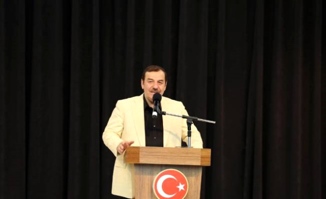 Esenyurt’ta Eğitim Bir-Sen’den Konferans