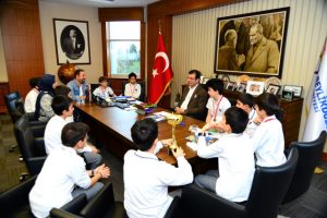 Halk Gününden Yarışmaya Uğurlandılar