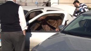 Hırsızlar Kaşla Göz Arasında 46 Bin Lirasını Çaldılar