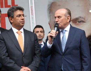 İbb Başkanı Kadir Topbaş, Küçükçekmecelilerle Bir Araya Geldi