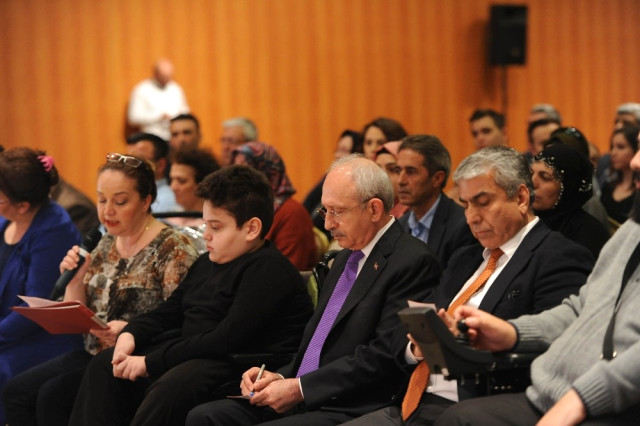 Kılıçdaroğlu, Büyükçekmece’de Sma Hastaları ile Buluştu