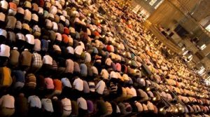 Çerkezköy’de gençler sabah namazında buluştu