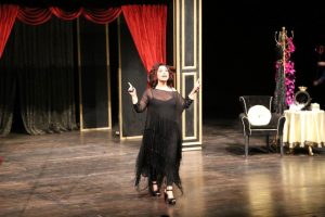 Tiyatrolar Günü’ne Nilgün Belgün Damgası