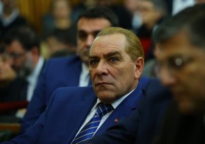 Atatürk’e Benzeyen Sanatçı Gözaltına Alındı