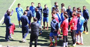 Erdal Hoca Sahaya İndi