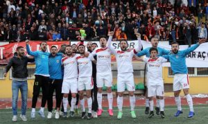 Çatalcaspor şansını son haftaya taşıdı 1-1