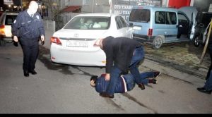 Çerkezköy’de polisten kaçan hırsızlar kaza yaptı