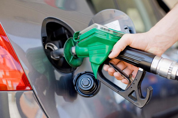 Benzin ve motorine zam geliyor