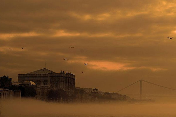 İstanbul Boğazı gemi geçişlerine kapatıldı