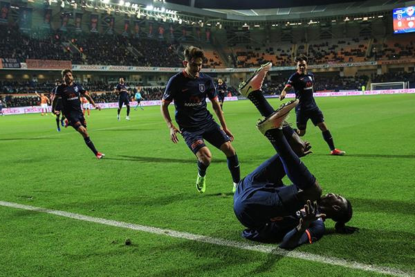 Medipol Başakşehir, Galatasaray’a 4 attı