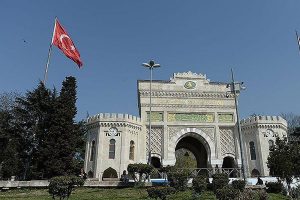 İÜ’de yabancı dilde eğitim verecek 3 program açıldı