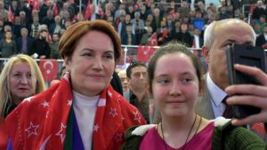 Meral Akşener Çerkezköy’de halka seslendi