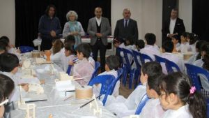 Çocuklar 23 Nisan’ı Oyuncakları Boyayarak Kutladı