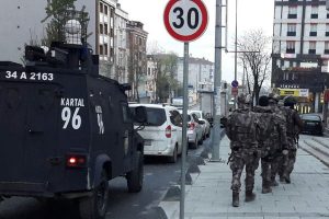 İstanbul’da şafak operasyonu