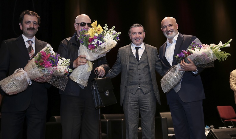 Peygamber Efendimiz, Gül Kokulu Gazellerle Anıldı