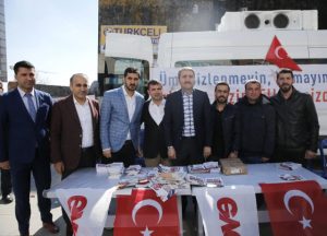 AK Parti İl Başkanı Selim Temurci, Hdp Standını Ziyaret Etti