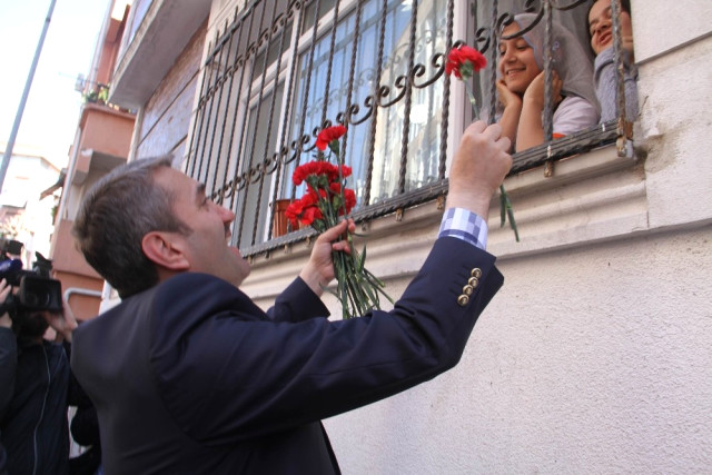 AK Parti İl Başkanlığı’ndan Dev ‘Sevgi Yürüyüşü’