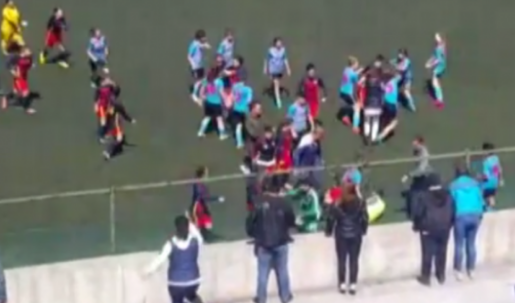 Alibeyspor’lu Kızlarımıza Çirkin Saldırı