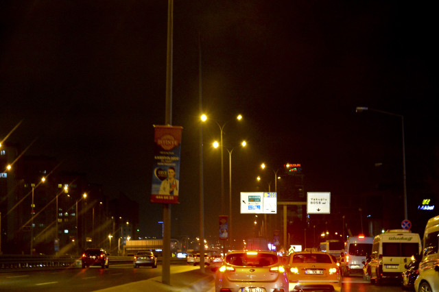 Beylikdüzü’nün E-5 Yanyol Sınırı Artık Işıl Işıl