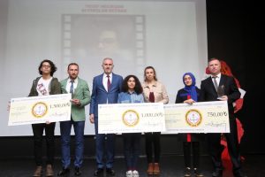 İSTANBUL’UN GENÇ KALEMLERİ KÜÇÜKÇEKMECE’DE ÖDÜLLENDİRİLDİ